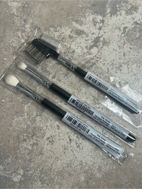 3-Piece Eye Brush Set - younique